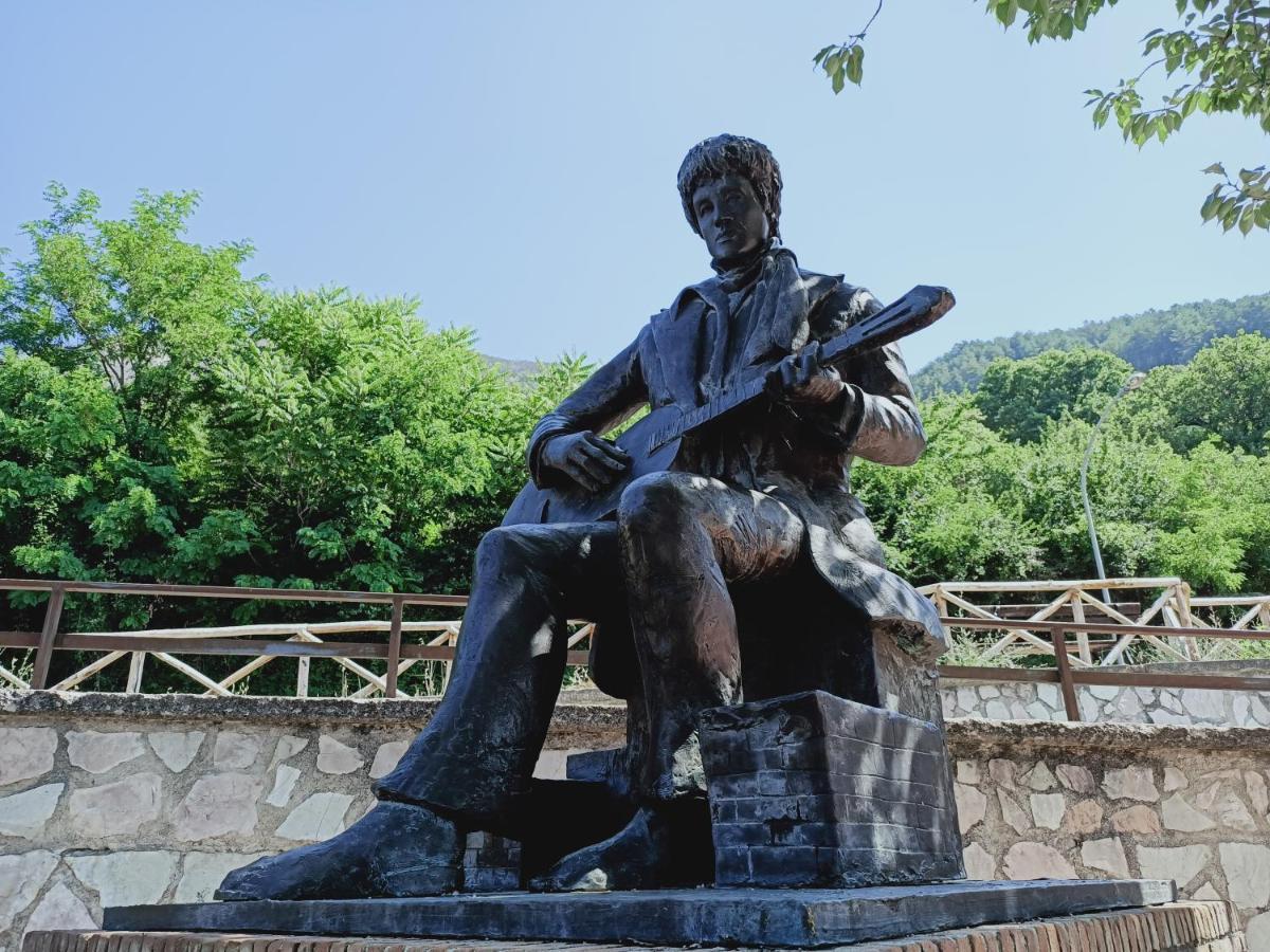 Вилла Musica E Poesia Da Battisti Ida Poggio Bustone Экстерьер фото